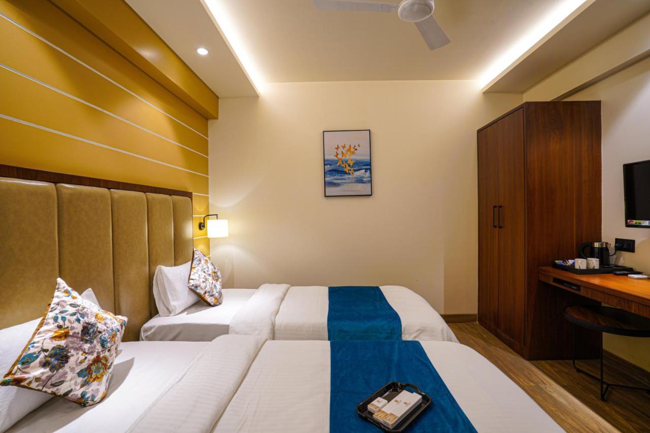 Hotel El Magnifico Σουράτ Εξωτερικό φωτογραφία