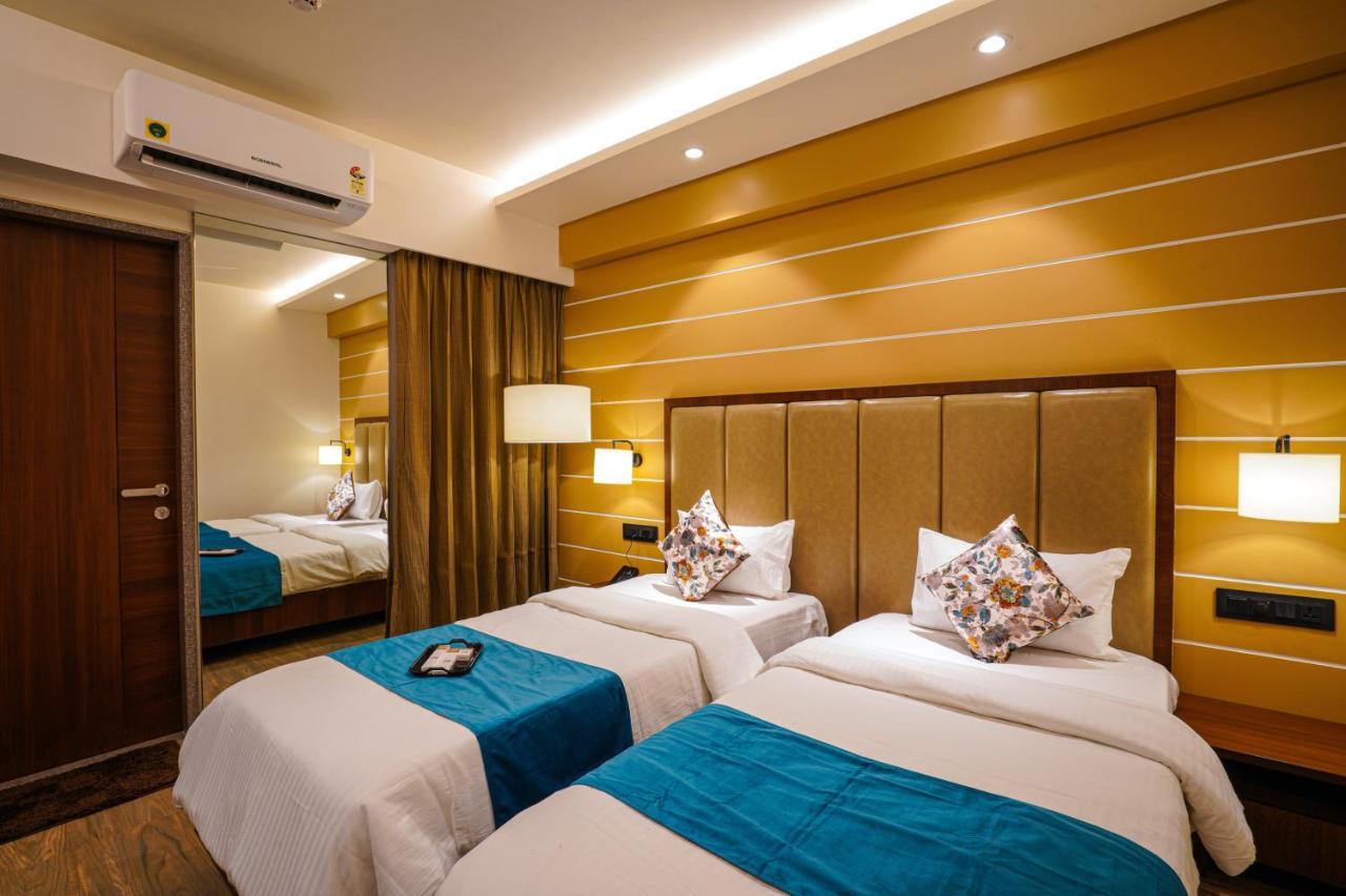 Hotel El Magnifico Σουράτ Εξωτερικό φωτογραφία